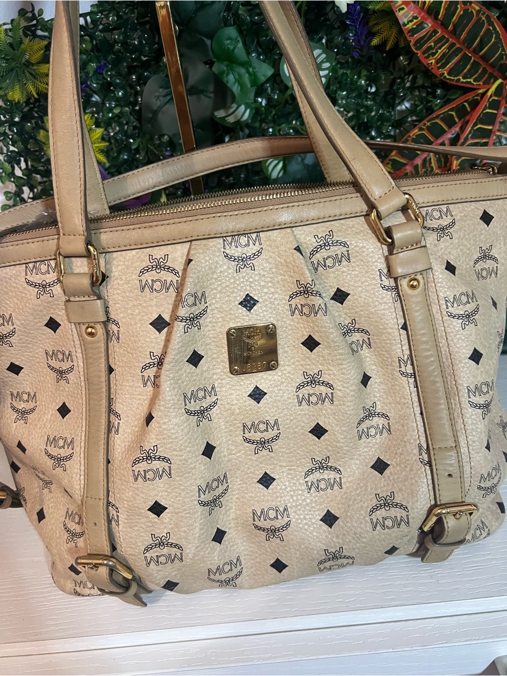 MCM Beige Logo Tote Bag – Designer Women's Handbag - Picture 2 of 10